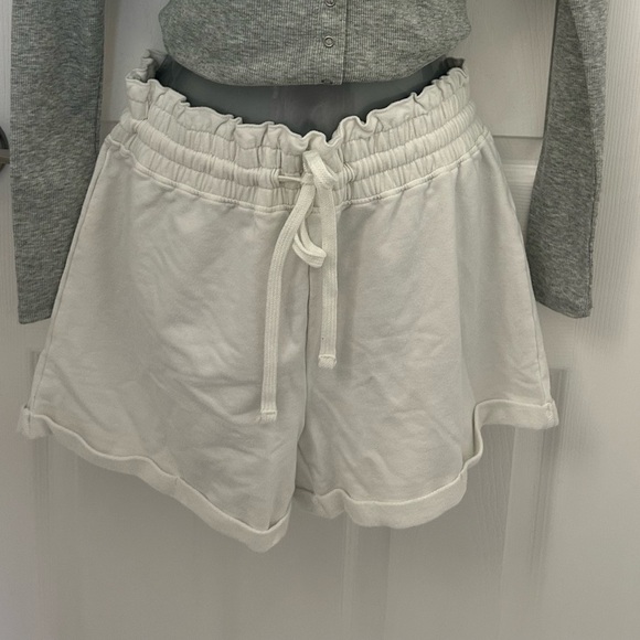 Ardene Pants - White, Draw-String Shorts, Sz M